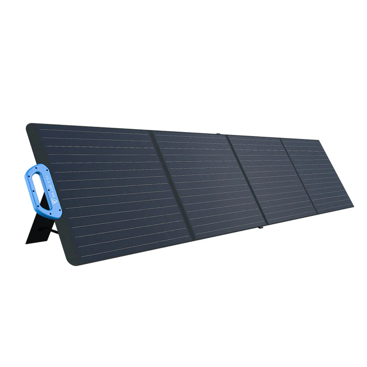 Off-grid solar kit: Bluetti EB55 solar generator + PV200 foldable solar panel
